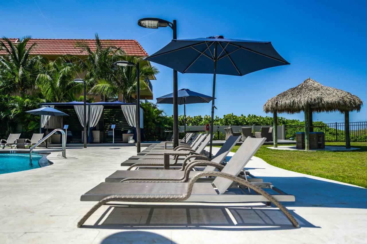 Anna Maria Beach Resort Holmes Beach Exteriör bild
