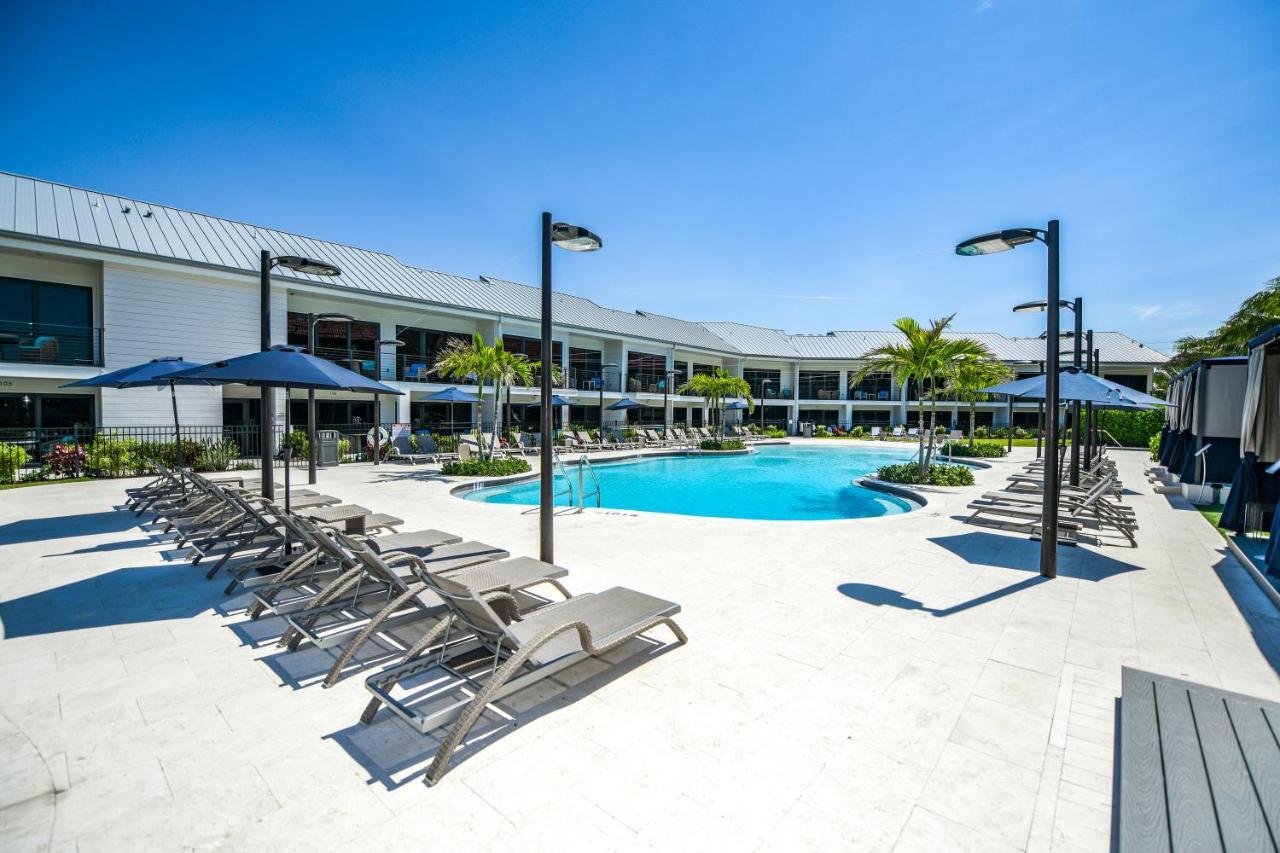 Anna Maria Beach Resort Holmes Beach Exteriör bild